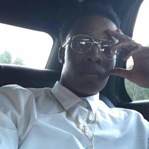 Meet your Posher, Desmond